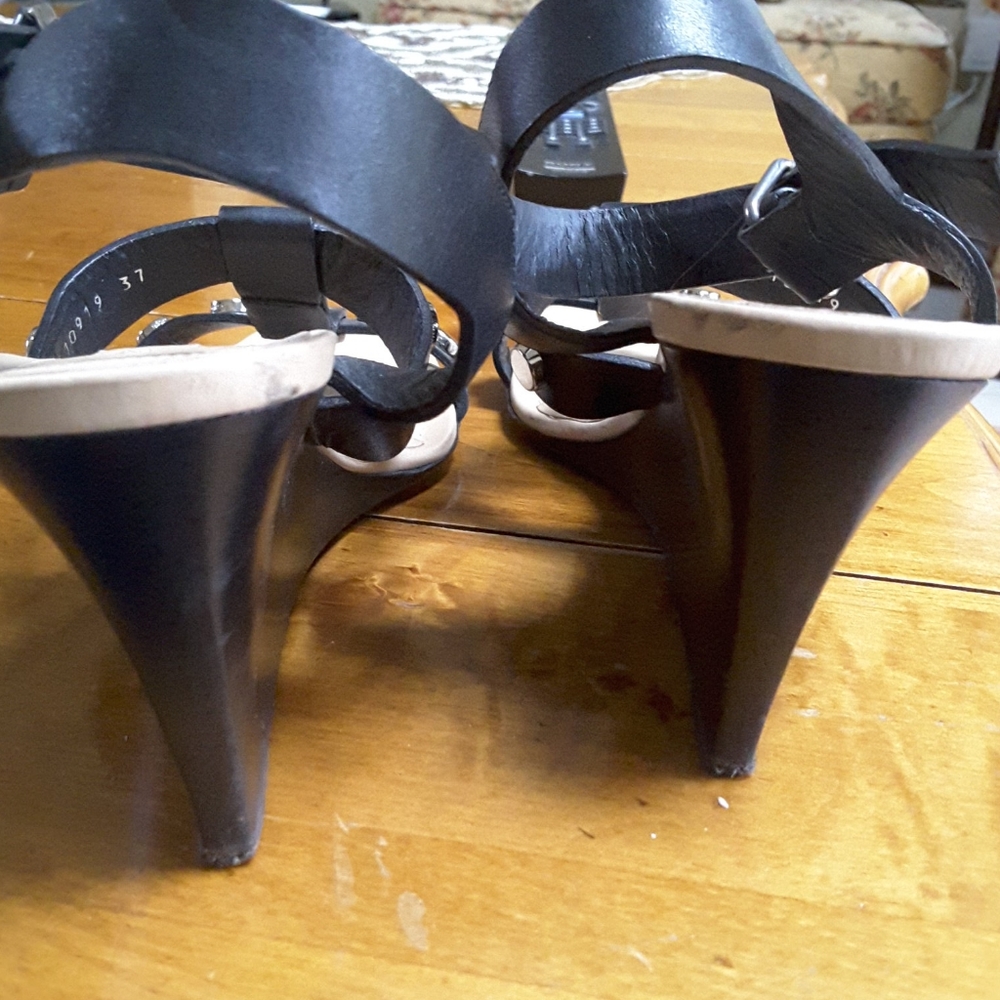 BALENCIAGA SANDALS!! EUC!! - Picture 6 of 6